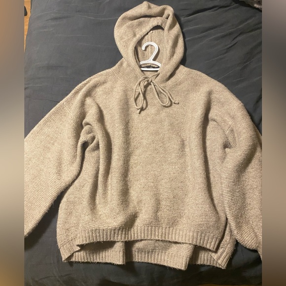 Comfy Sweater for Fall! - Picture 2 of 4